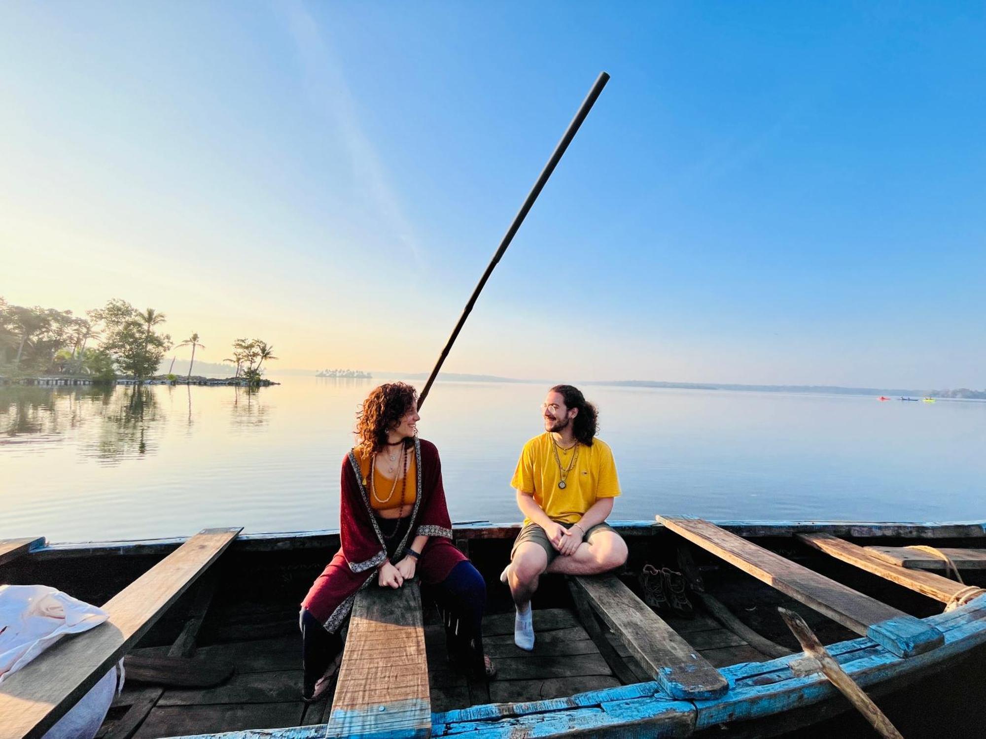 Riverrootsstays Mundrothuruth Esterno foto